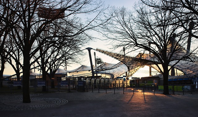 勞塔羅明確 勞塔羅明確